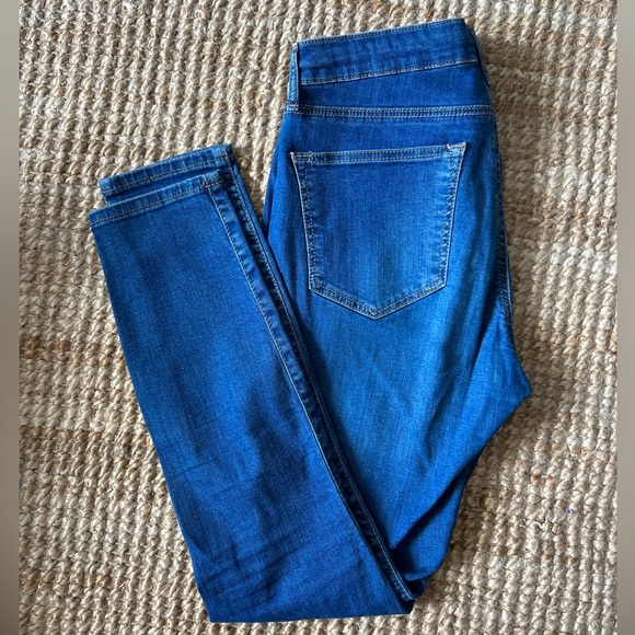 Topshop LEIGH jeans. - Picture 2 of 3